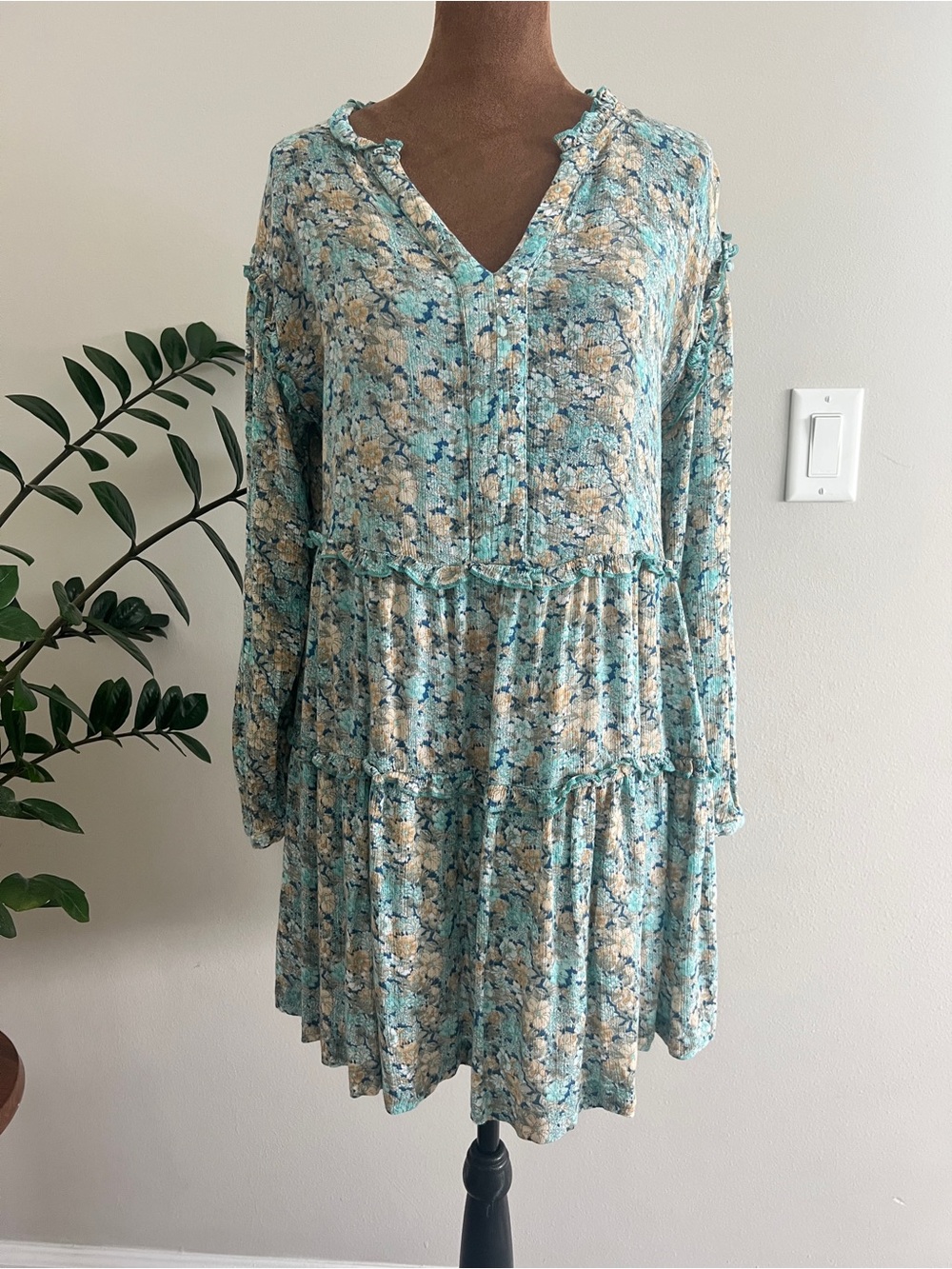 Elan Aqua Floral Tiered Long-Sleeve Dress